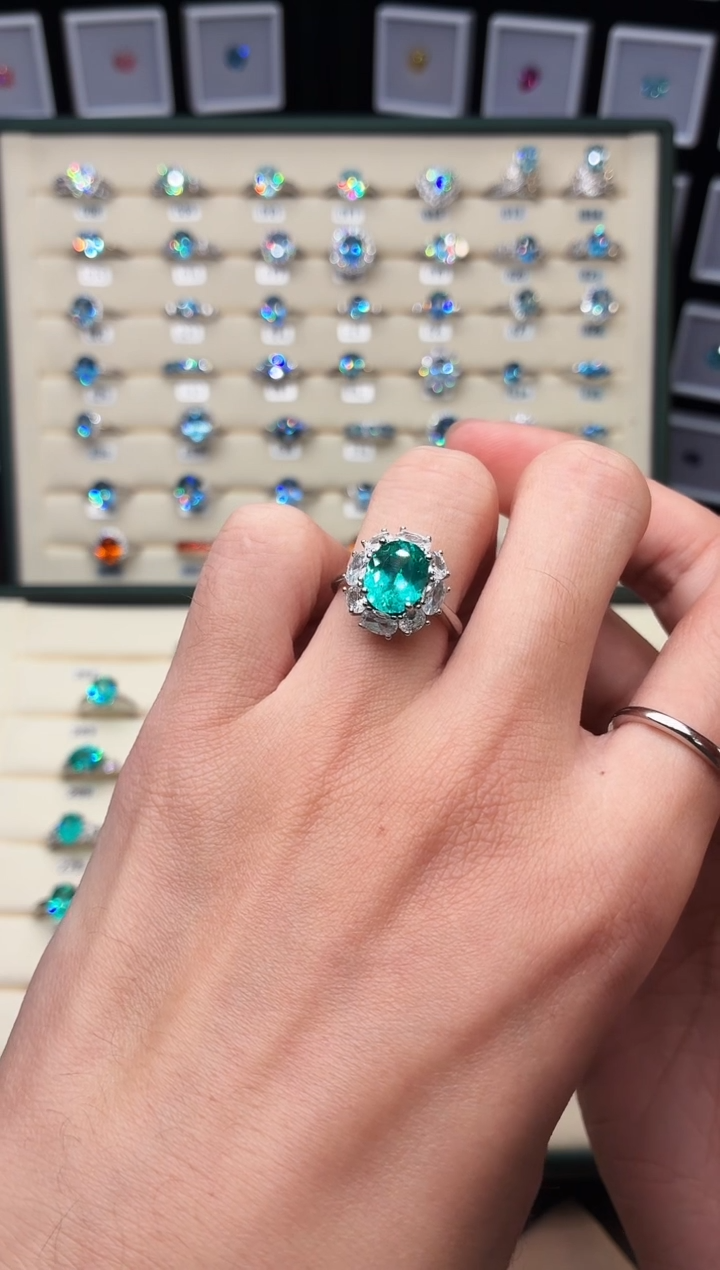 无925银轻奢帕拉伊巴色女神戒指