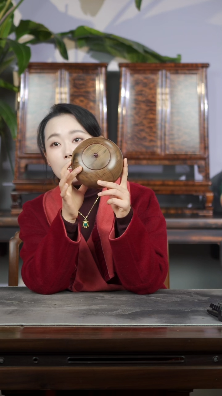 金丝楠满花精工原木茶仓醒茶罐056