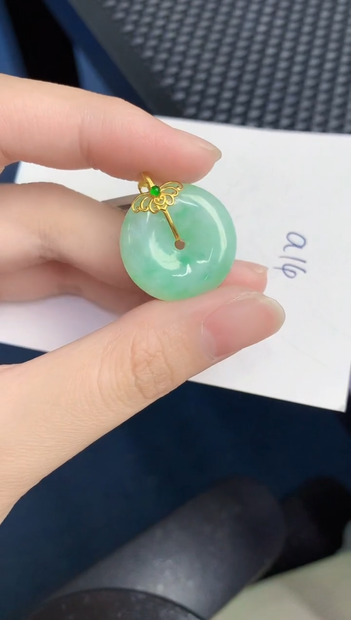 【闪购商品】翡翠颈饰18K金镶嵌000000000F