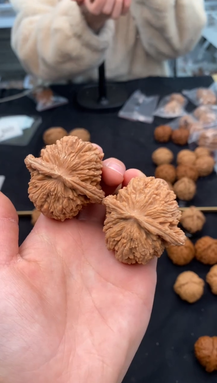 【闪购商品】文玩核桃把件汉高楼44-t568