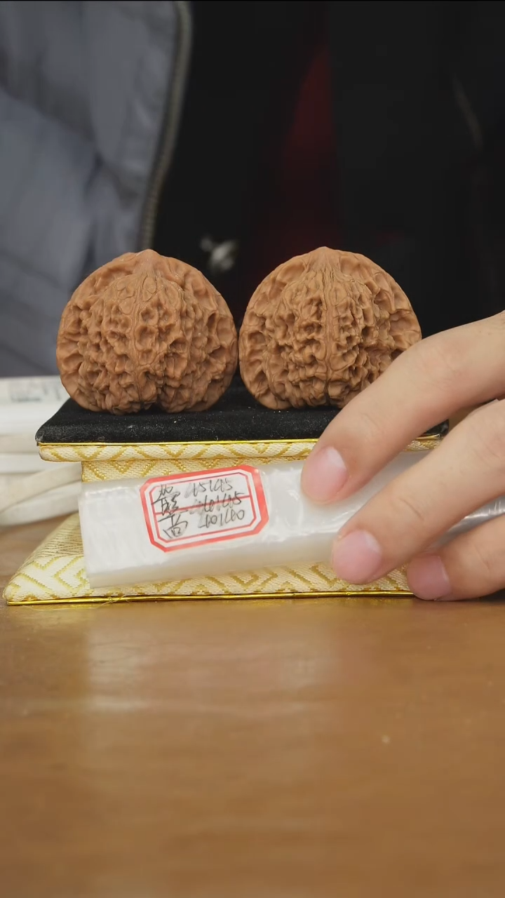 把件文玩核桃赵喜满南将石