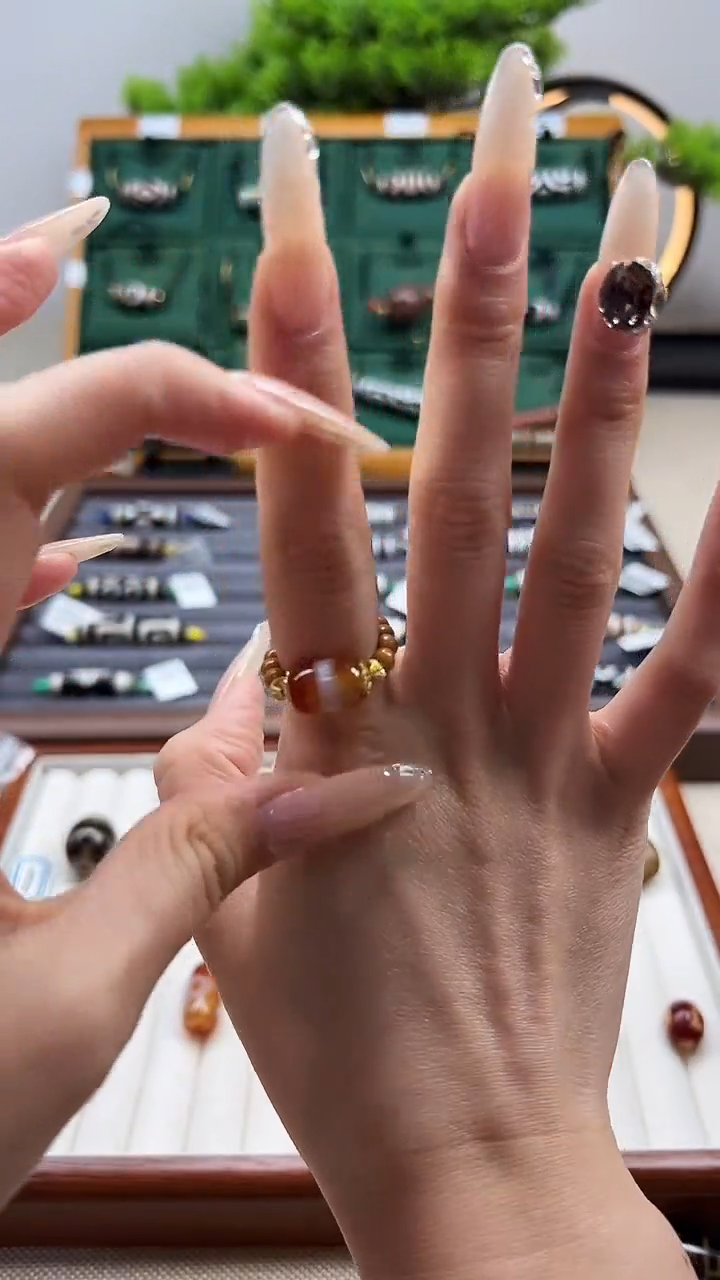 玛瑙/玉髓（覆膜）颈饰合金114（微瑕）