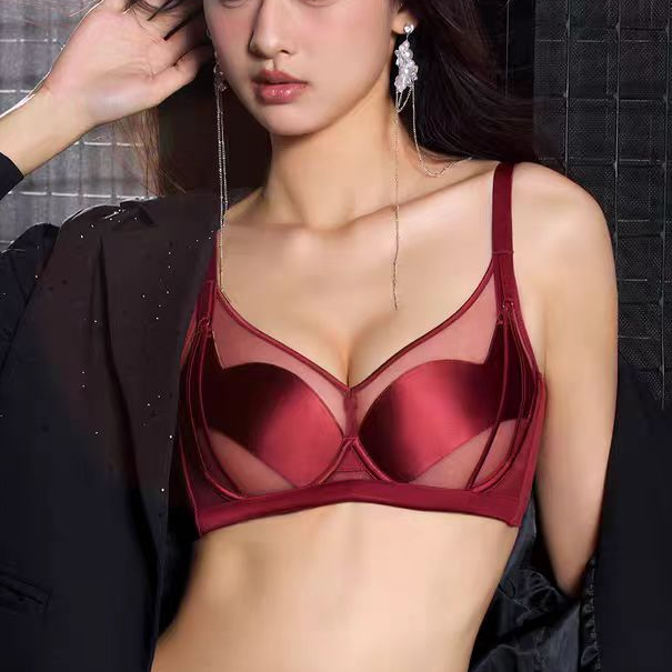 【大女主】无痕光面显小轻奢女士性感蕾丝舒适防凸聚拢收副乳内衣