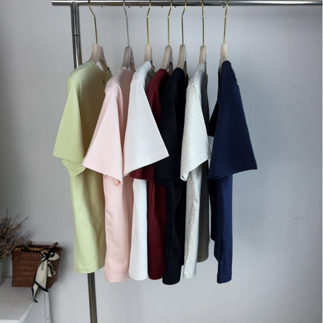 韩式女装衣服百搭宽松圆领修身韩版休闲