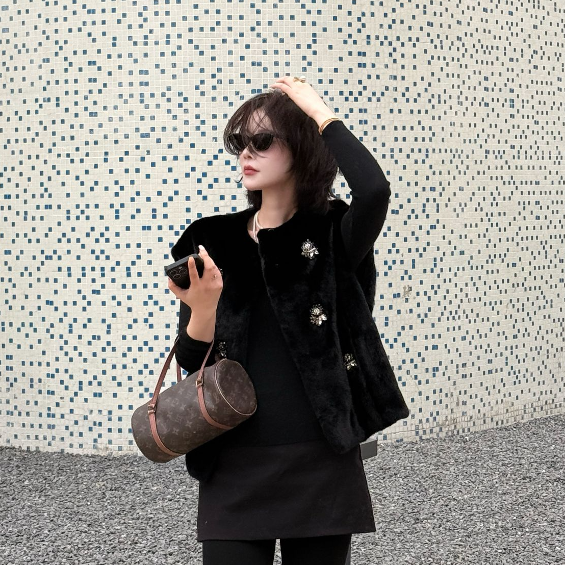 【XinYao】冬新款进口天鹅绒水貂毛马甲背心整貂皮草外套