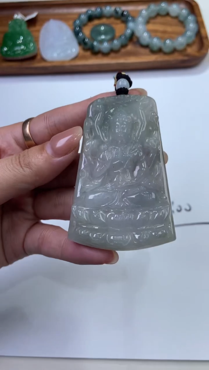 翡翠未镶嵌颈饰2203448  