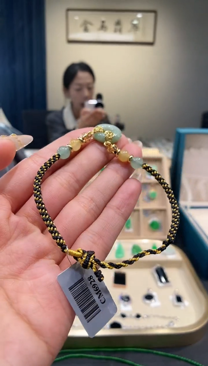 【闪购商品】翡翠吊坠(不含链)未镶嵌甜甜圈手绳