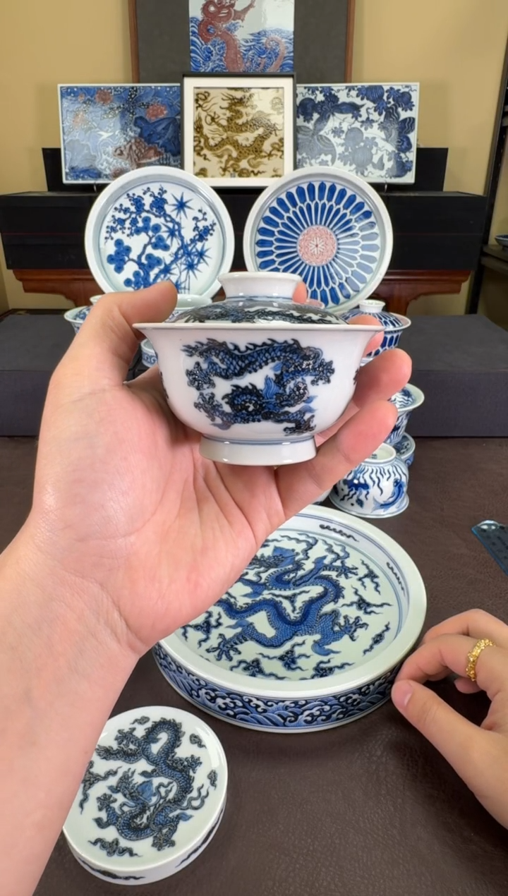 【闪购商品】瓷片羿器窑四龙纹盖碗