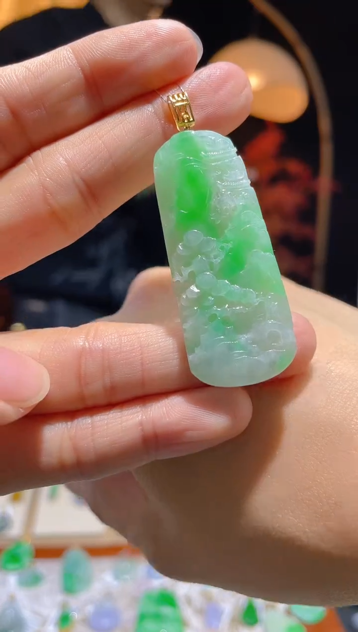 【闪购商品】翡翠颈饰18K金镶嵌假一赔三