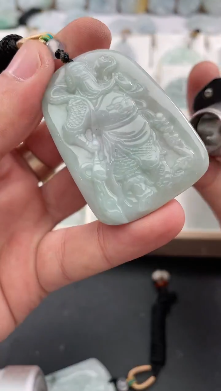 颈饰未镶嵌翡翠26/01/02/250