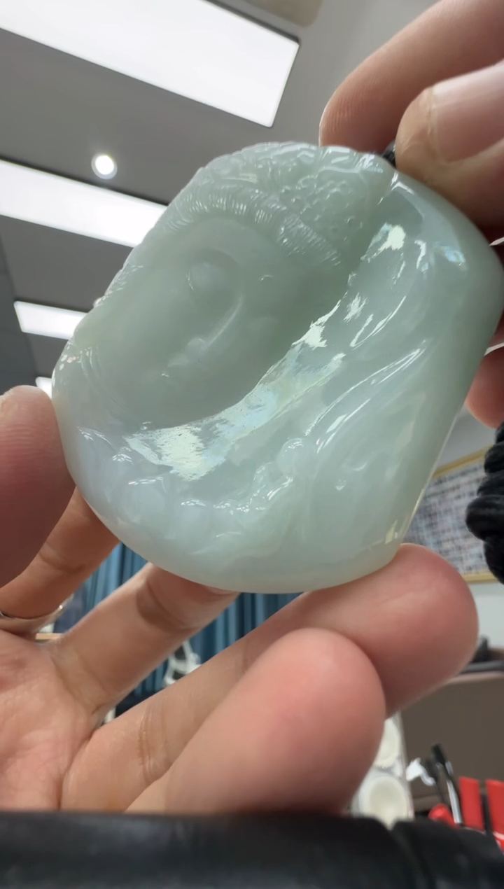 颈饰未镶嵌翡翠天然翡翠A货孤品一件