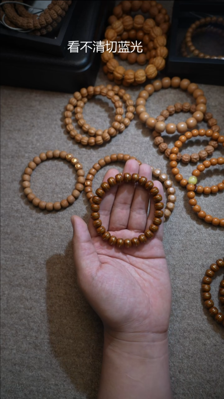 南红玛瑙南红未镶嵌实心鼠黄鼠老型10mm