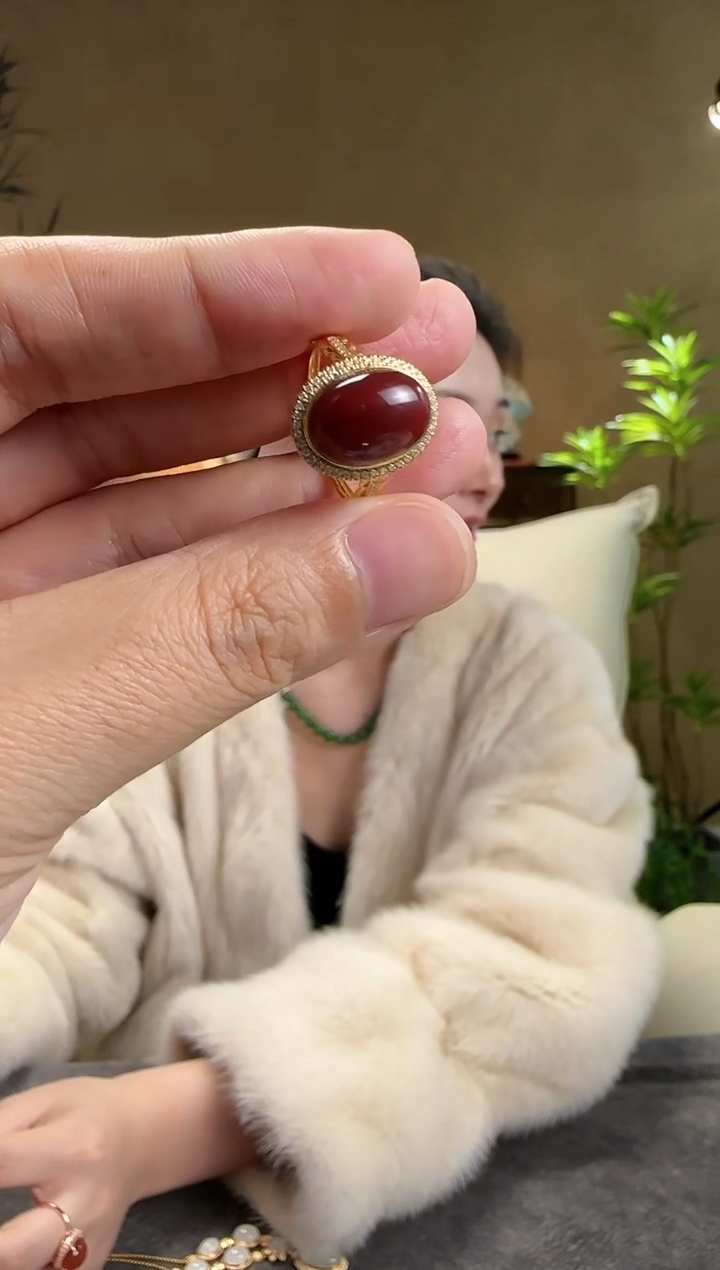 【闪购商品】南红玛瑙戒指18K金镶嵌18k金镶嵌南红戒指