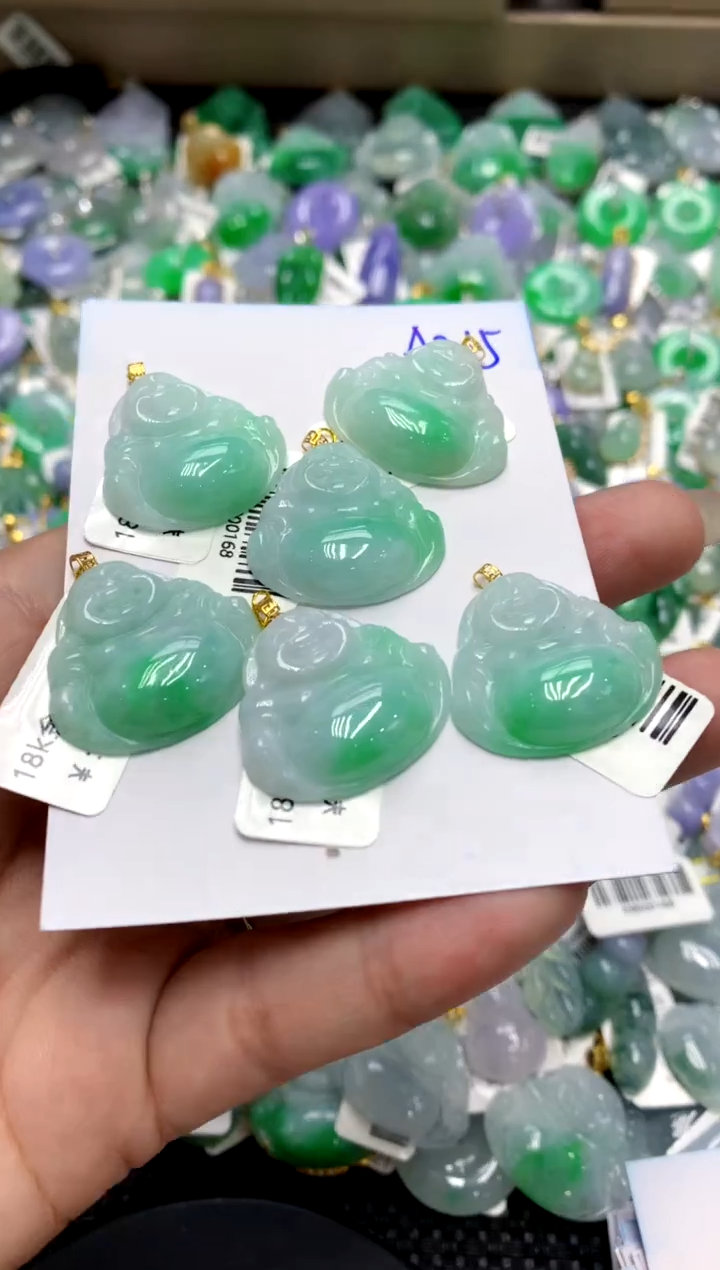 【闪购商品】翡翠颈饰18K金镶嵌111111111（多样性发其一）