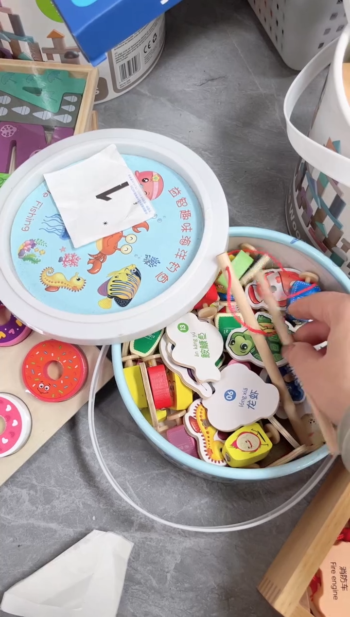 木桶装钓鱼1.....