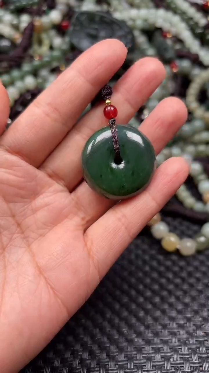 【闪购商品】和田玉颈饰未镶嵌1
