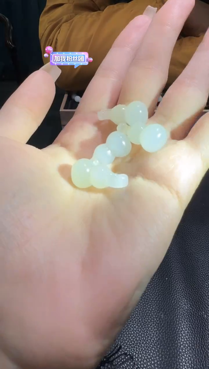 颈饰未镶嵌和田玉工厂清货，不退不换，多样性拍一发一