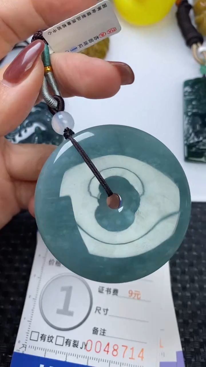 【闪购商品】翡翠颈饰未镶嵌1111111111111111