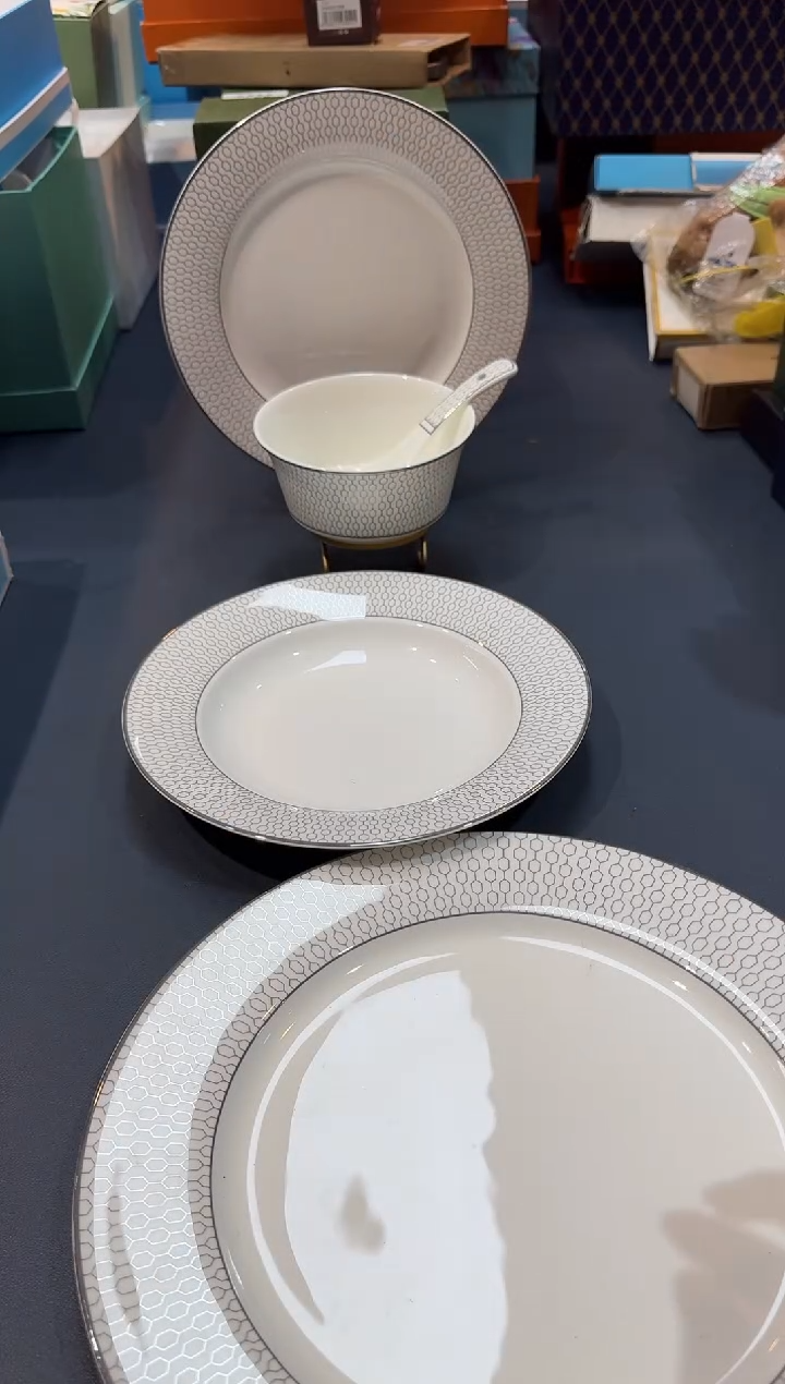 【闪购商品】碗B853-H1723全场正品，京东包邮