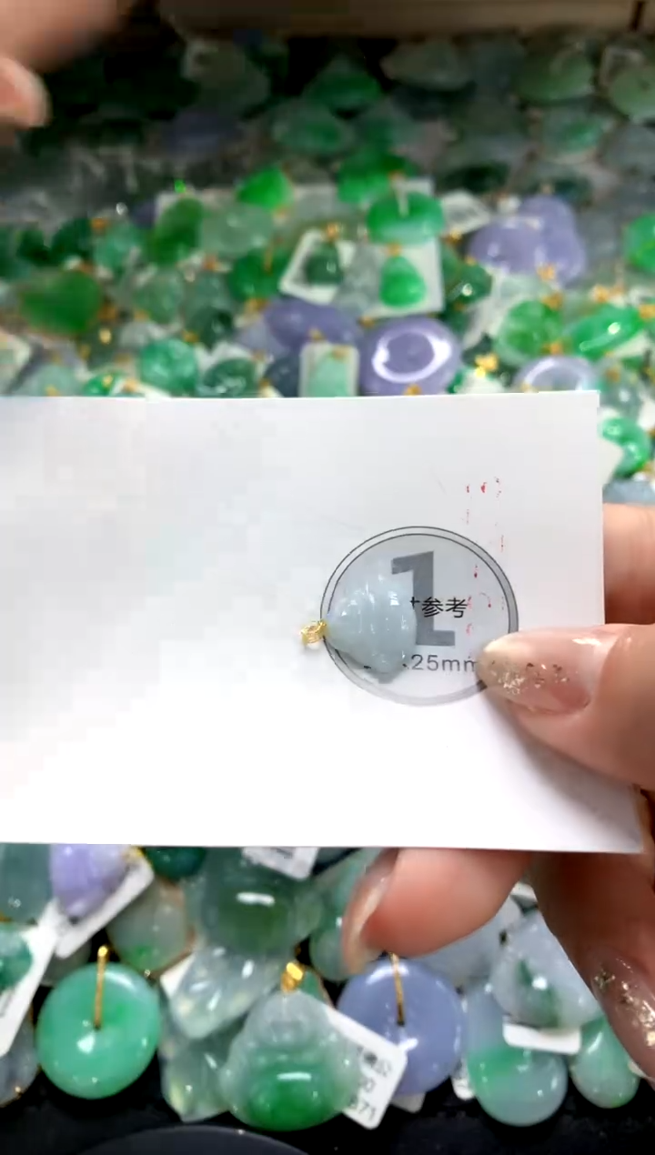 颈饰未镶嵌翡翠11111111111111111