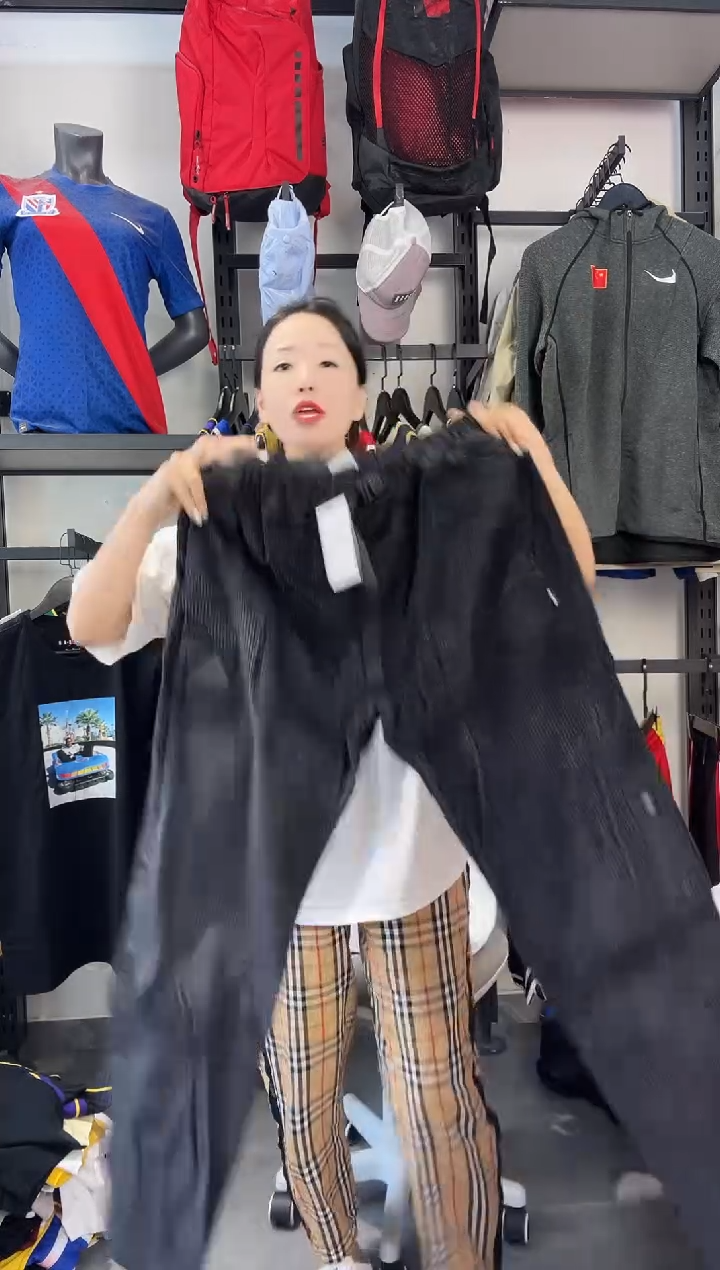 762·编码 瑕疵款直播间过款为准 尺码·L