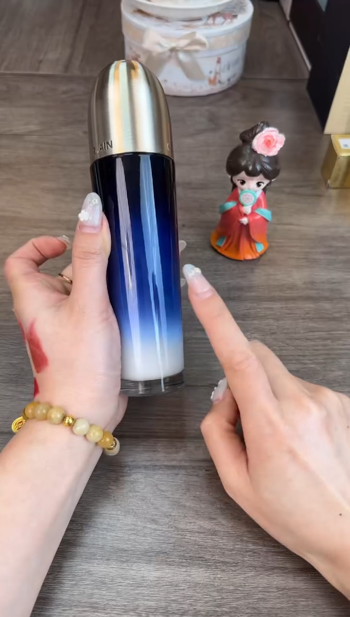 瓷片新号开播漏不停@@CQ816