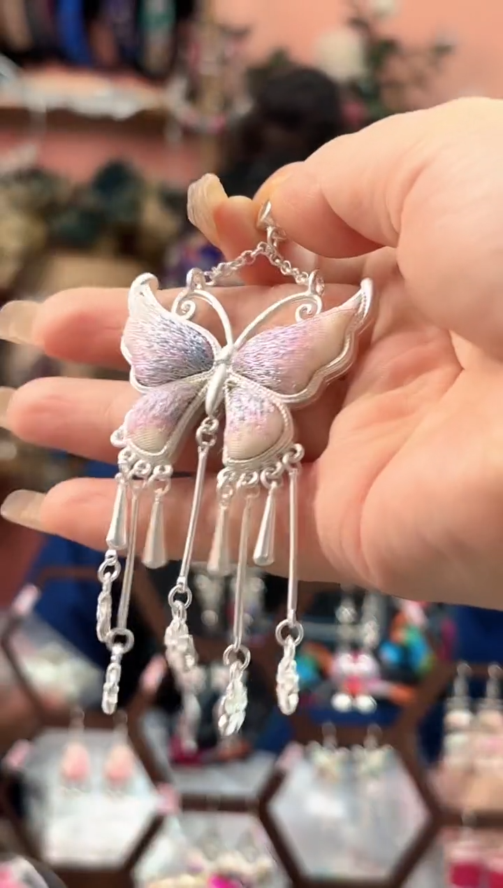 艺枝饰品独绣手工