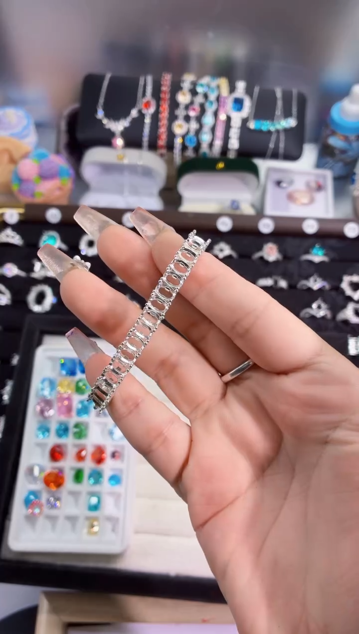 锆石铜合金啦*客      