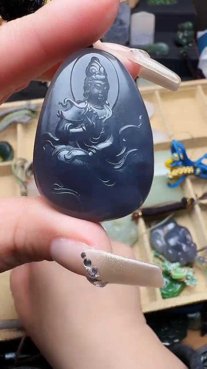 【闪购商品】和田玉颈饰未镶嵌坐观音