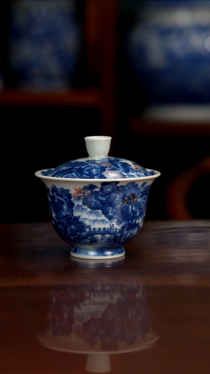 景琳藏青花北派山水秋林曳杖图