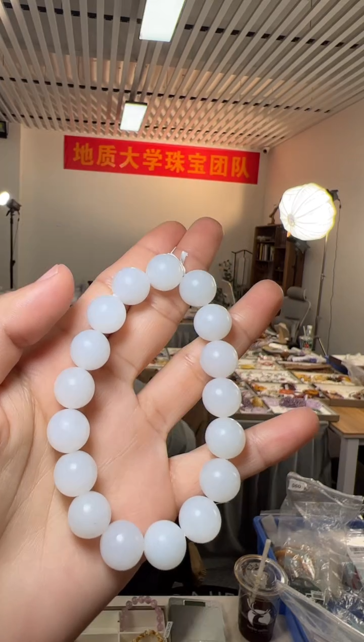 【闪购商品】和田玉手串未镶嵌约12mm俄料和田玉白玉单圈