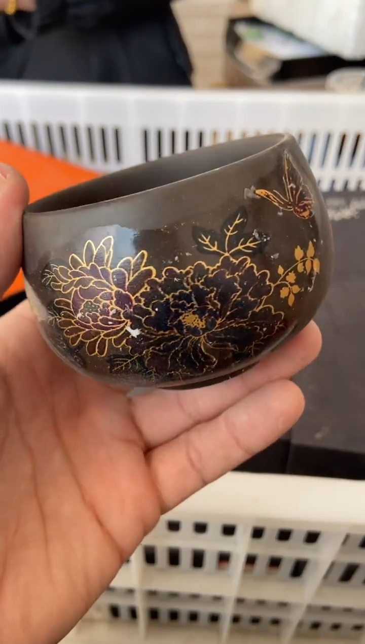 杯子瓷无运费险有瑕疵的摄影的产品有使用过的痕迹有点脏介意勿拍