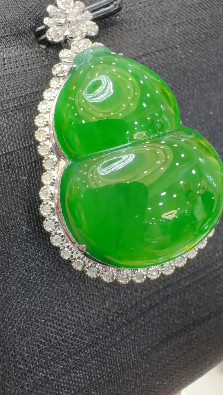 【闪购商品】翡翠吊坠(不含链)18K金镶嵌多样性团购发一件