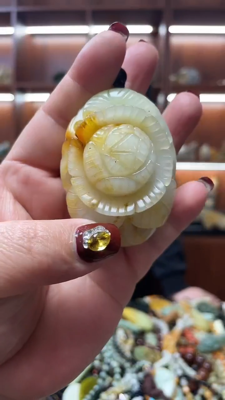 未镶嵌蛇纹石玉手把    