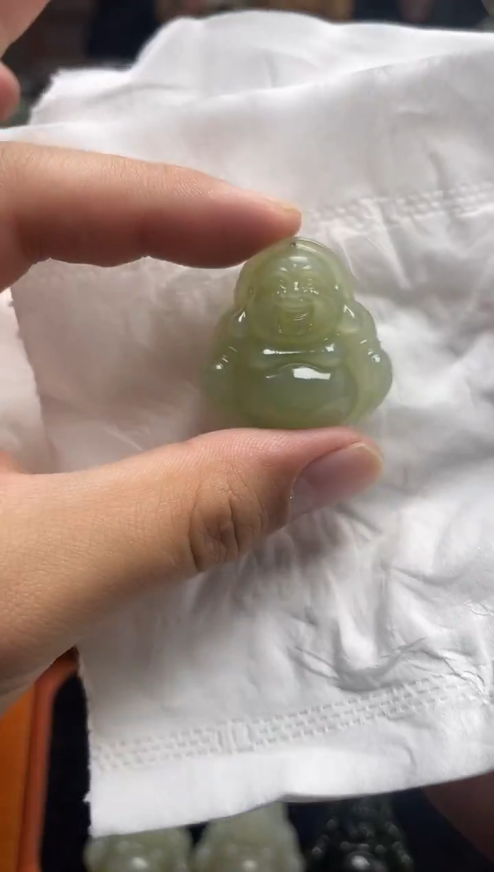 颈饰未镶嵌和田玉?****子35佛公