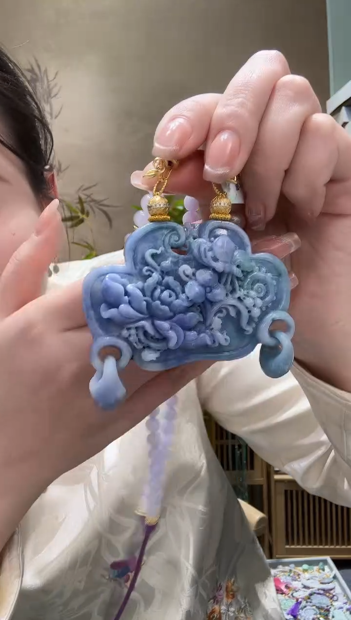 【闪购商品】翡翠颈饰未镶嵌吊坠