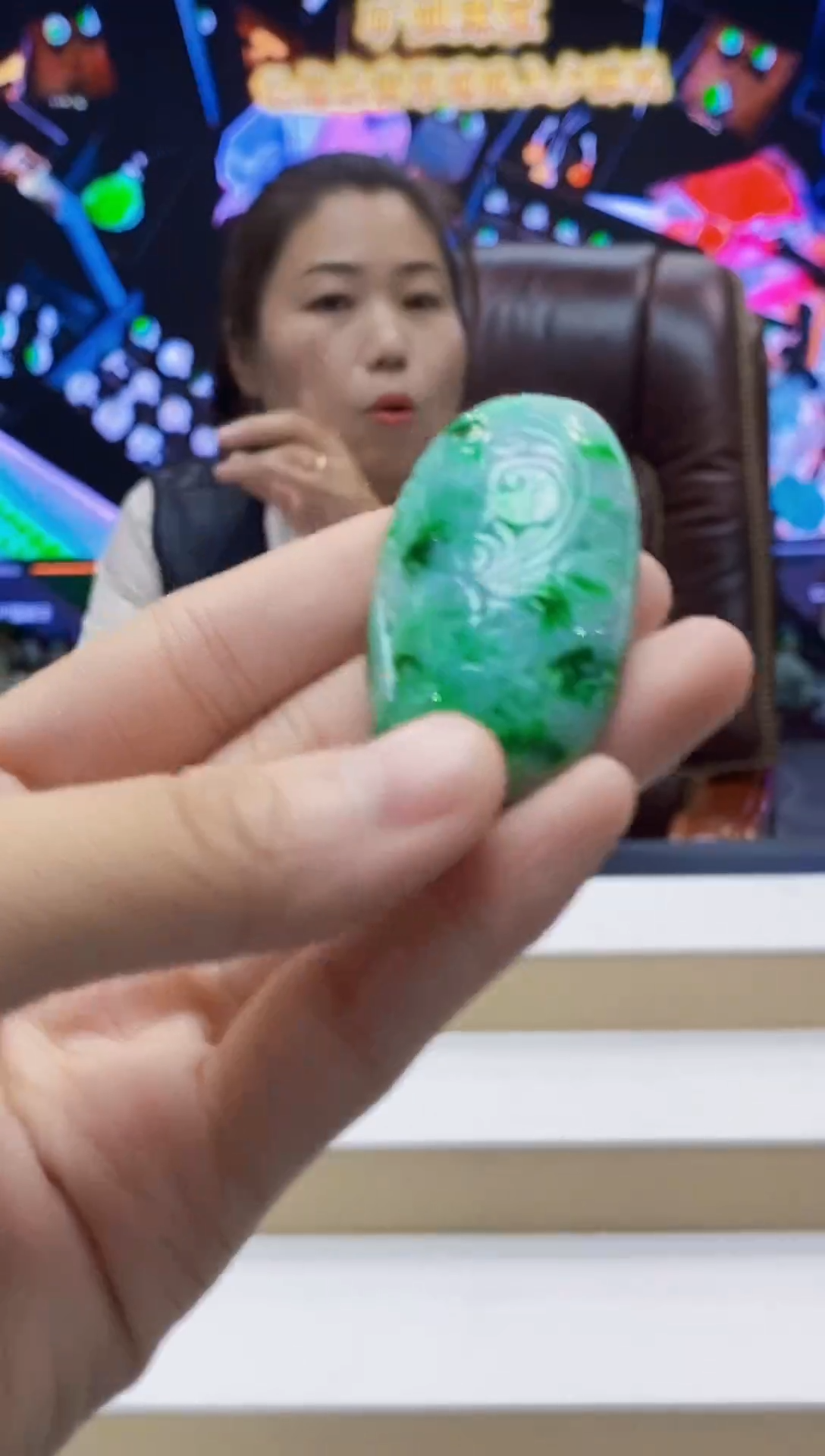 未镶嵌定制翡翠-毛货挂件12