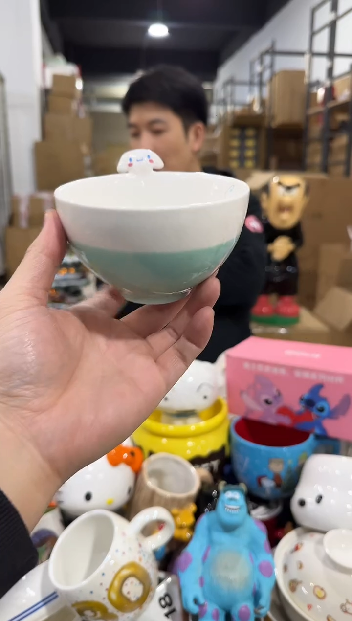 瓷片玉桂狗公仔碗