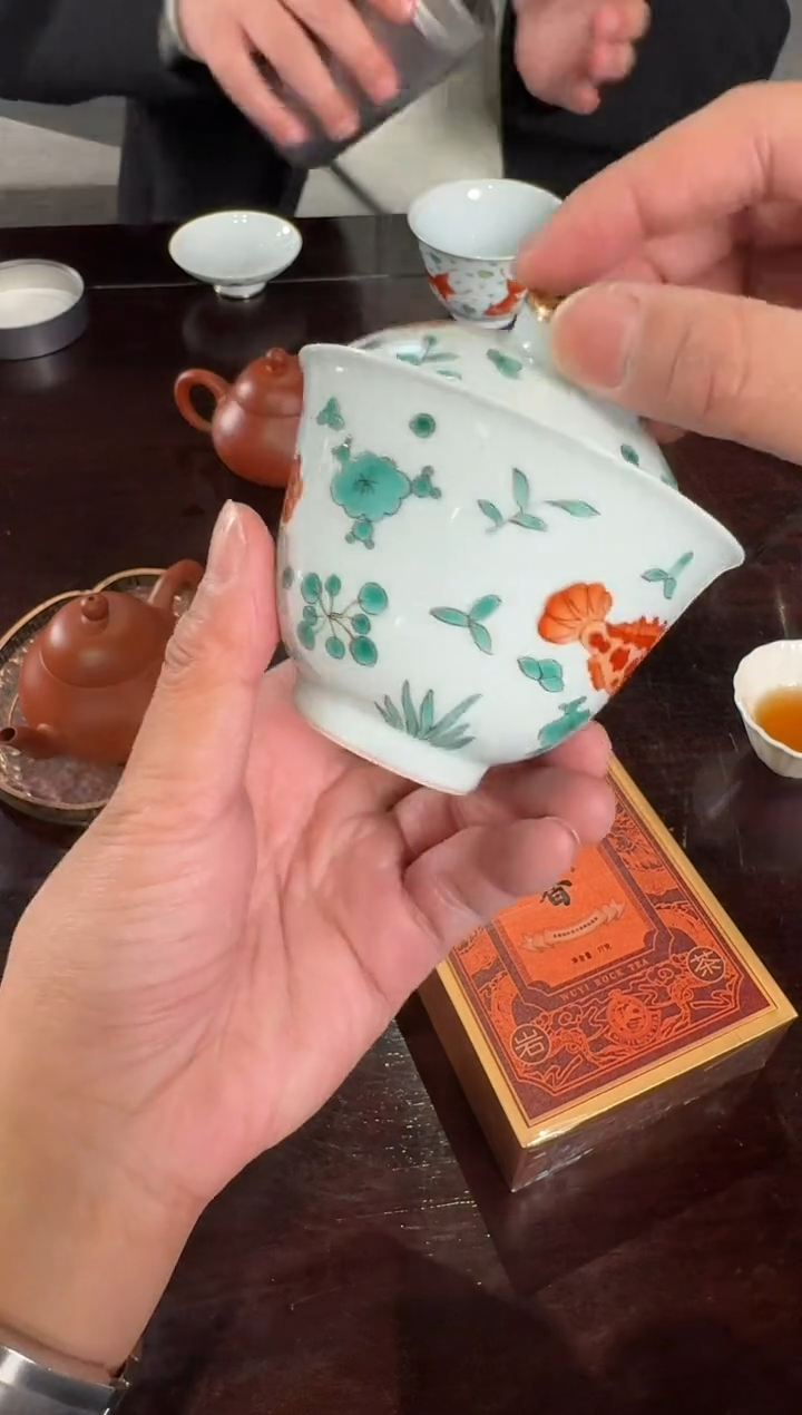 【闪购商品】鱼藻纹盖碗/包铜口