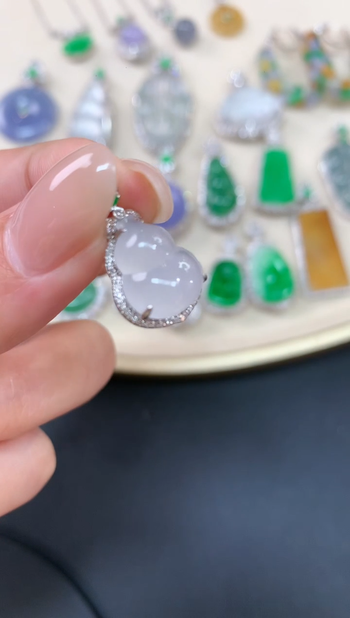 【闪购商品】翡翠吊坠(不含链)18K金镶嵌A793|2980