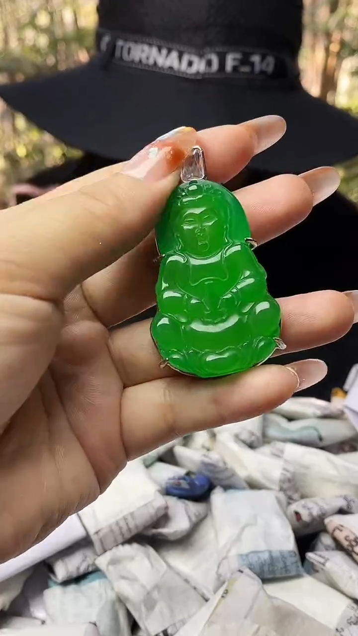 满色吊坠    所见即所得