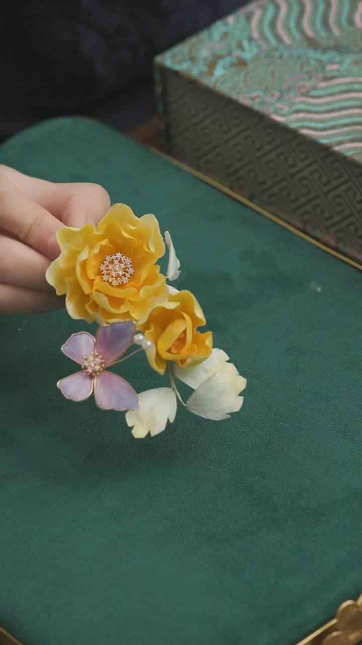 刺绣湘传礼纯手工发夹