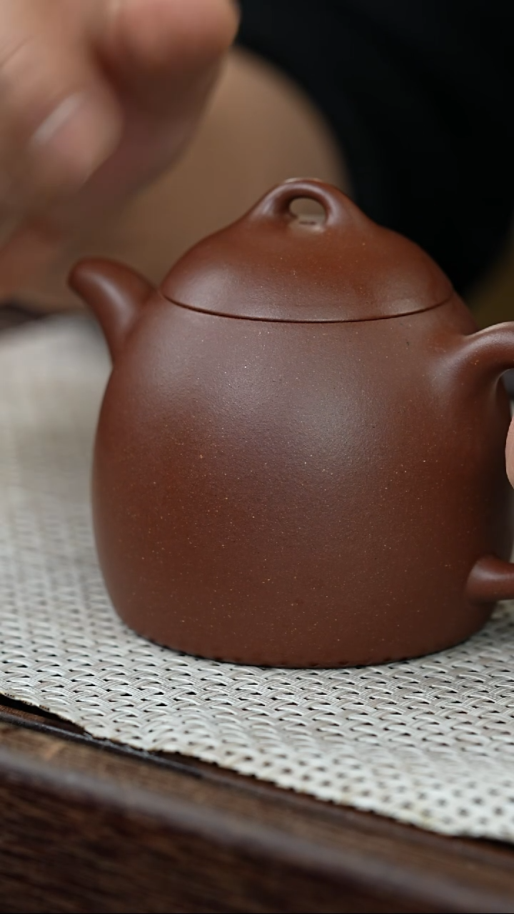 【闪购商品】紫砂其他@@周陶君秦权壶