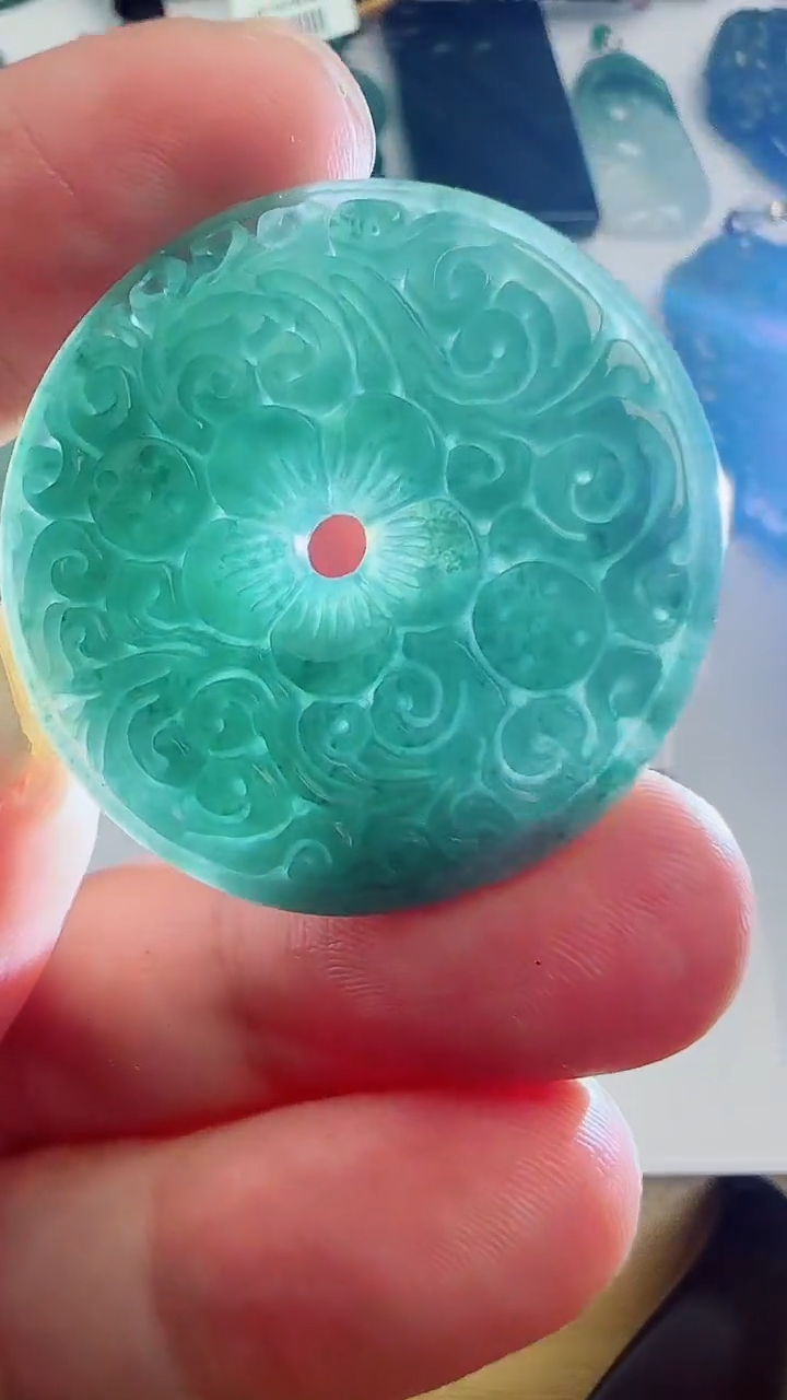 翡翠未镶嵌颈饰多样性随机发其一