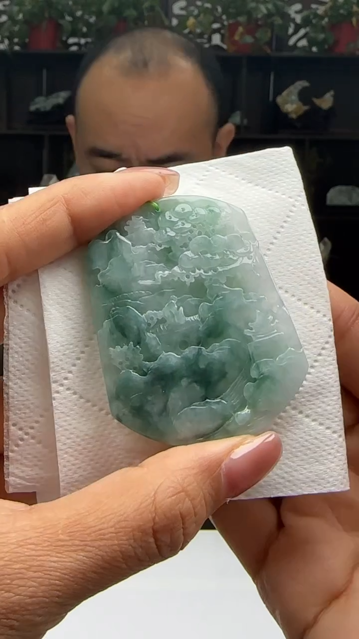 【闪购商品】翡翠颈饰未镶嵌天然翡翠A货吊坠