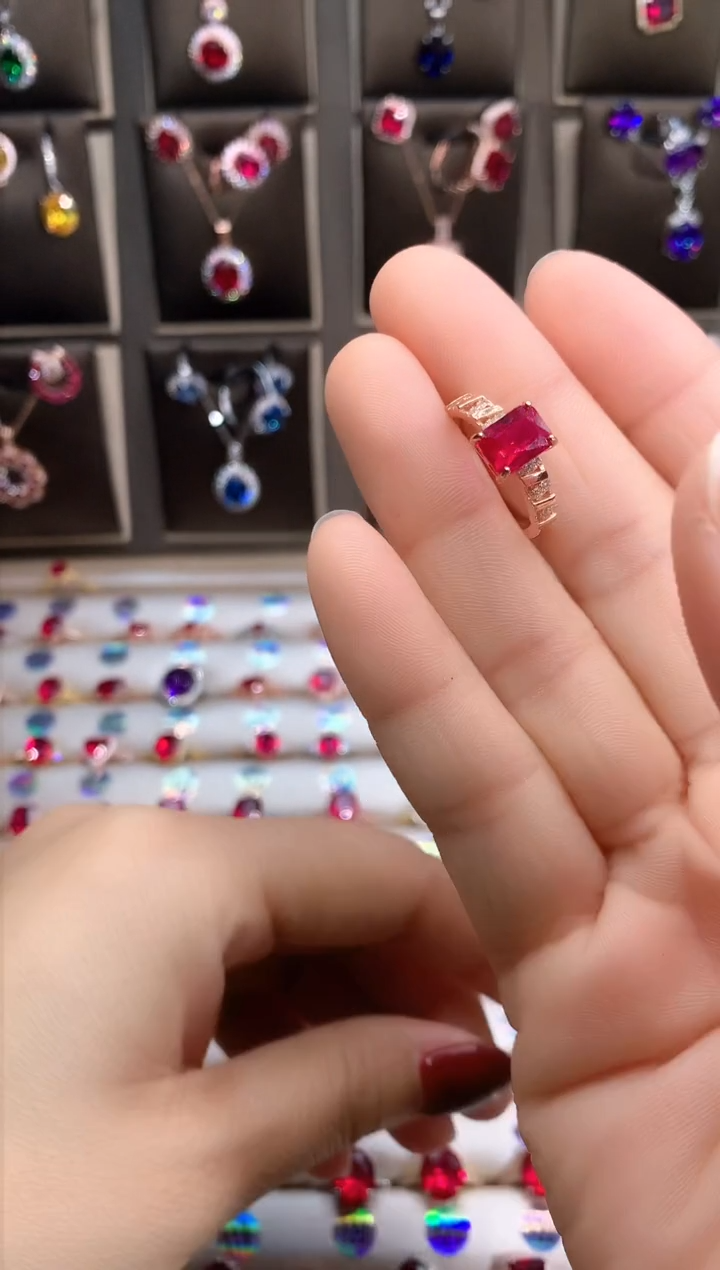 【闪购商品】红宝石戒指银S925镶嵌玫瑰金6.8