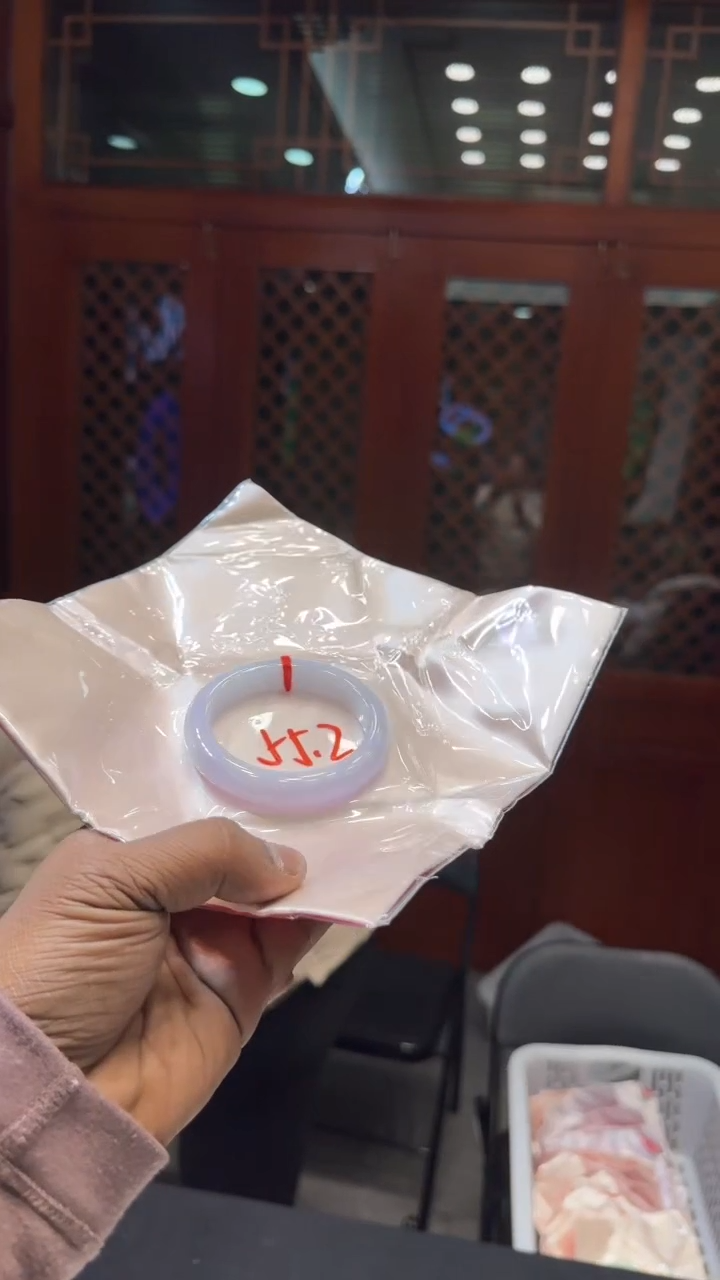 【闪购商品】翡翠手镯未镶嵌手镯