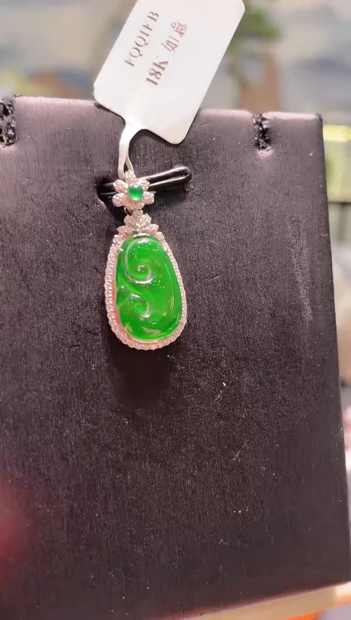 【闪购商品】翡翠颈饰18K金镶嵌A91天然A货翡翠