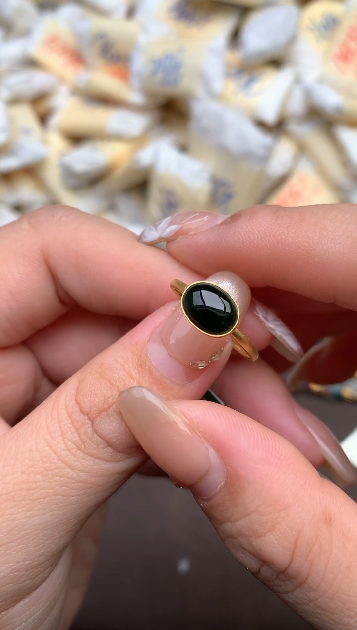 【闪购商品】翡翠戒指18K金镶嵌—