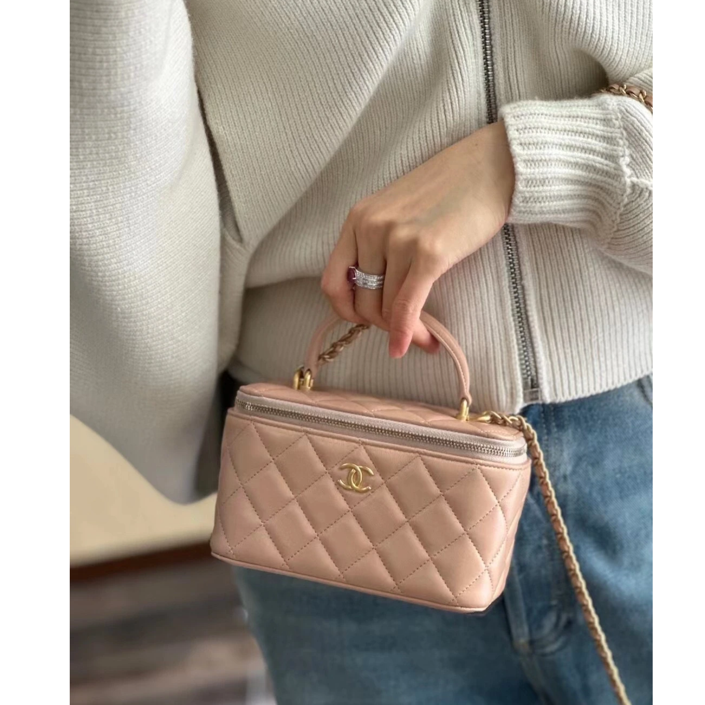 99新 Chanel/香奈儿 【杨贵妃专属】奶茶粉盒子包